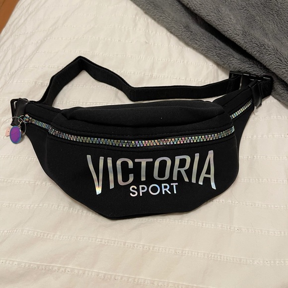 Victoria Secret Fanny Pack - Picture 1 of 5